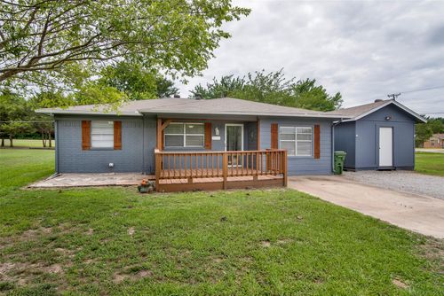 412 Lee Blvd, Pottsboro, TX, 75076-5262 | Card Image