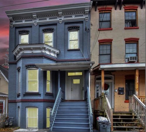 251 Powell Ave, Newburgh, NY, 12550-3474 | Card Image