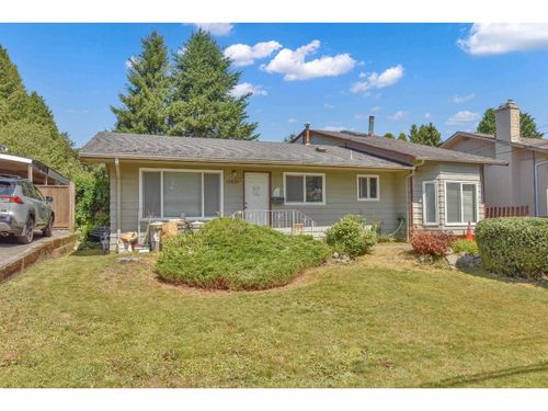 15835 Russell Ave, White Rock, BC, V4B2S5 | Card Image