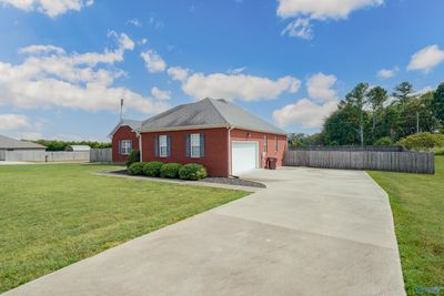 23563 Justin Brent Circle, House other with 3 bedrooms, 2 bathrooms and null parking in Elkmont AL | Image 2