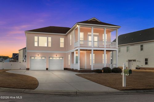 1305 Barnacle Ln, Morehead City, NC, 28557-3986 | Card Image