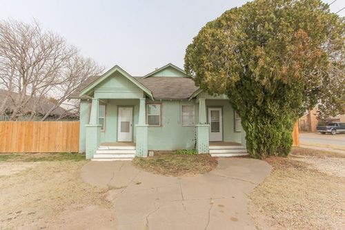 1513 Scurry St, Big Spring, TX, 79720-4440 | Card Image