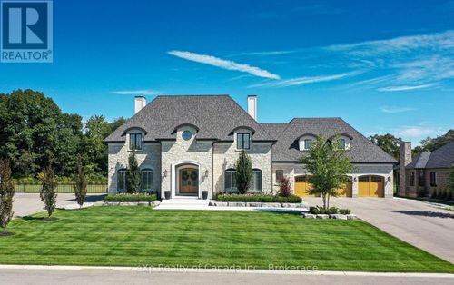 {{alt}} | Card Image