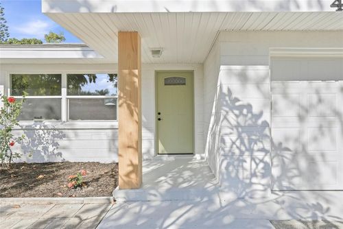 4720 Mohegan Rd, ST PETERSBURG, FL, 33708-3004 | Card Image