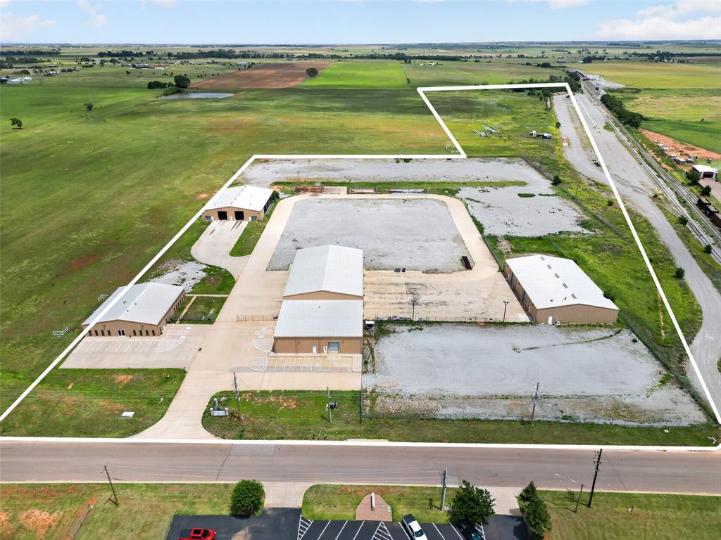 Commercial Sale in Elk City 2