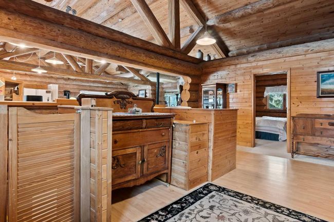 25124 Township Road 362, House other with 3 bedrooms, 5 bathrooms and null parking in Rural Red Deer County AB | Image 4