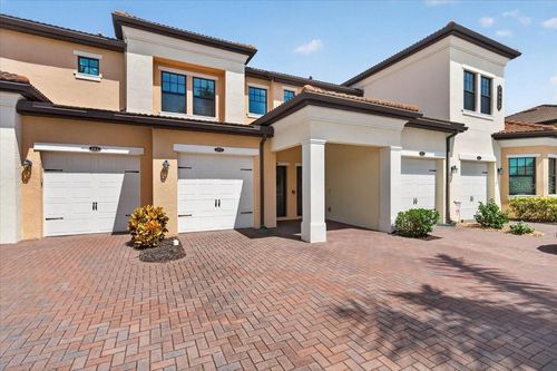 202-10059 Crooked Creek Dr, VENICE, FL, 34293-7417 | Card Image