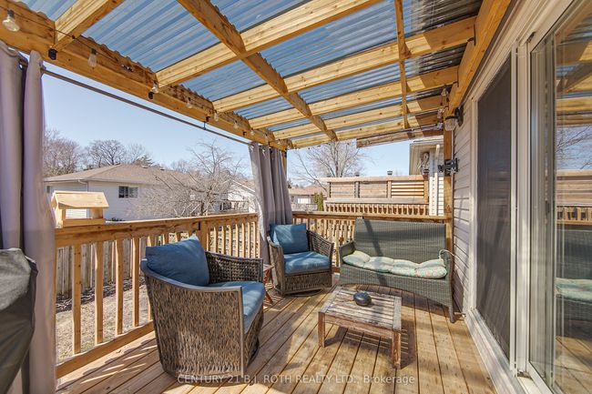 60 Riverdale Dr, House other with 5 bedrooms, 4 bathrooms and 4 parking in Wasaga Beach ON | Image 27