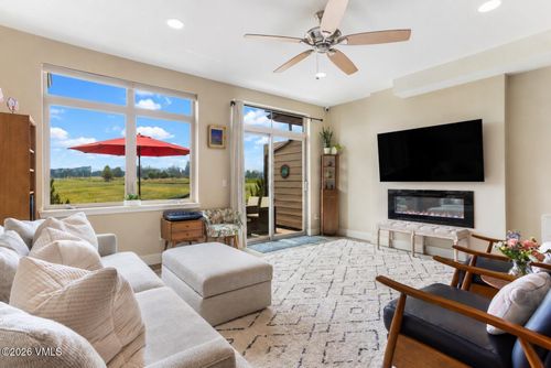 78 Lynx Cir, Gypsum, CO, 81637-5435 | Card Image