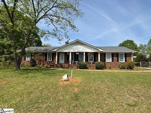 927 Cardinal Dr, Easley, SC, 29642-8937 | Card Image