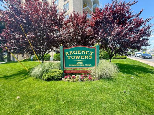apt-1a-1 Strawberry Hill Ct, Stamford, CT, 06902-2521 | Card Image