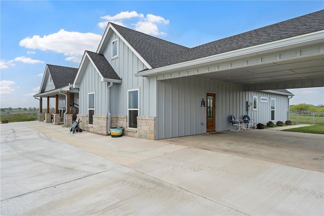 1227 Alexander Rd, House other with 5 bedrooms, 4 bathrooms and 2 parking in Moody TX | Image 6
