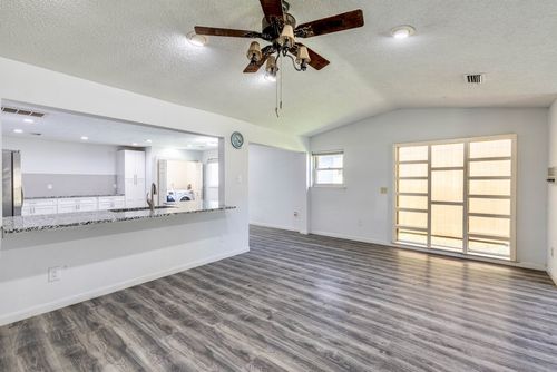 2102 Aspen Lane, Garland, TX, 75044 | Card Image