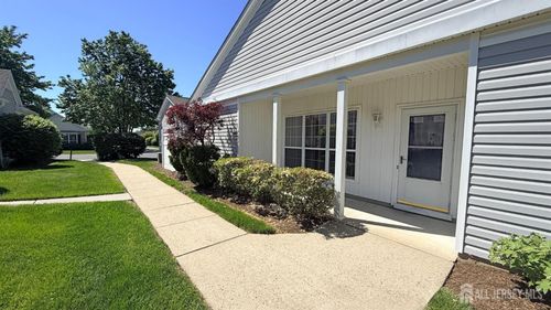 440 Bluebird Dr, Monroe, NJ, 08831-5709 | Card Image