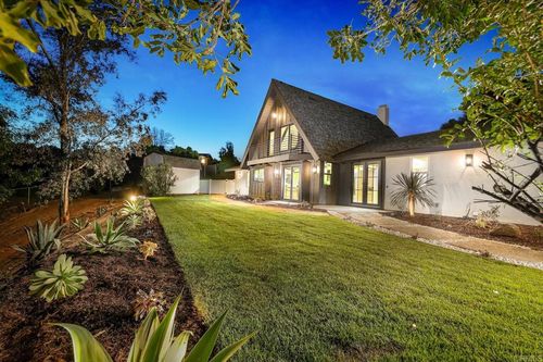 3611 Tierra De Dios, Escondido, CA, 92025-7857 | Card Image