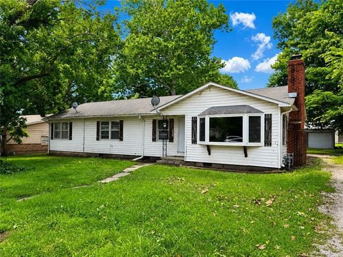 2012 S Locust St, Pittsburg, KS, 66762-6230 | Card Image
