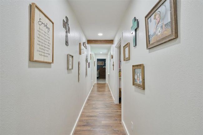 27548 Log Cabin Rd N, House other with 4 bedrooms, 2 bathrooms and 2 parking in Montgomery TX | Image 30
