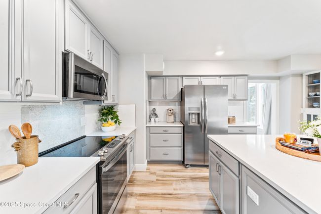 121 Circle Dr, House other with 3 bedrooms, 3 bathrooms and null parking in Cocoa FL | Image 45