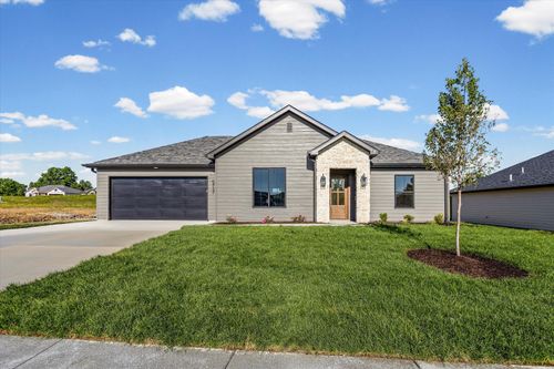 5737 Kestrel Loop, COLUMBIA, MO, 65202-5769 | Card Image
