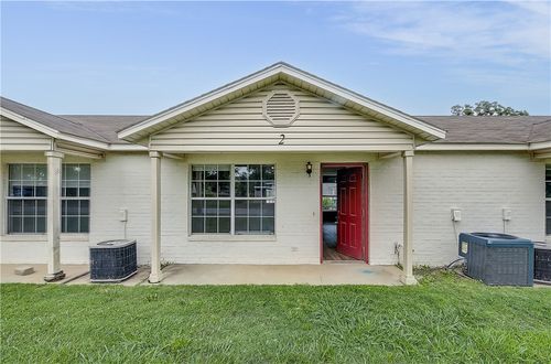 2-102 Nw Park St, Bentonville, AR, 72712-4462 | Card Image