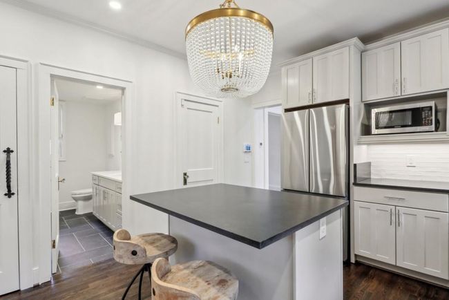 2140 Fairhaven Cir Ne, House other with 3 bedrooms, 2 bathrooms and 2 parking in Atlanta GA | Image 13