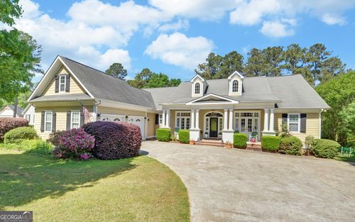 227 Capri Drive, Hartwell, GA, 30643 | Card Image