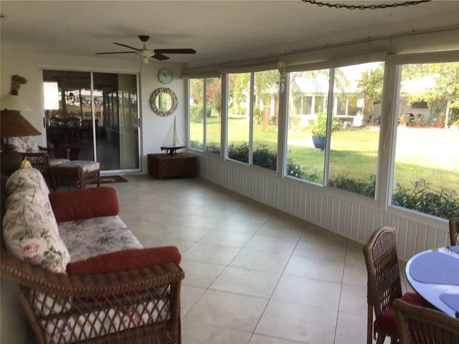 1002 Pussywillow Ln, House other with 2 bedrooms, 2 bathrooms and null parking in Bradenton FL | Image 12