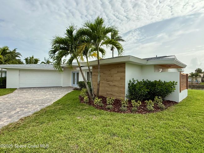57 Riverview Ln, House other with 3 bedrooms, 2 bathrooms and null parking in Cocoa Beach FL | Image 40