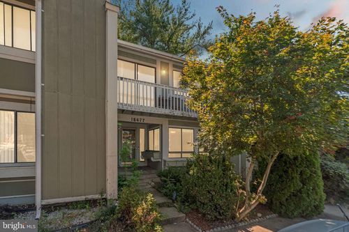 18477 Stone Hollow Dr, GERMANTOWN, MD, 20874-2130 | Card Image