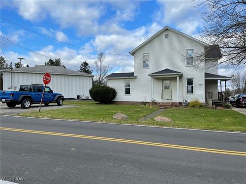 1008 Calla Rd E, Youngstown, OH, 44514-3203 | Card Image