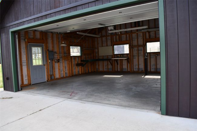 Another view of the oversized two car garage | Image 36