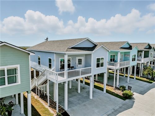110 N Nautica, Rockport, TX, 78382-4441 | Card Image