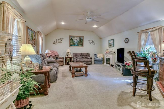 815 Marlboro Rd, House other with 2 bedrooms, 2 bathrooms and null parking in OLD BRIDGE NJ | Image 12