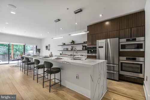 1-2515 Ontario Rd Nw, WASHINGTON, DC, 20009-2811 | Card Image