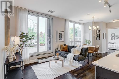 205-18 Graydon Hall Dr, North York, ON, M3A0A4 | Card Image