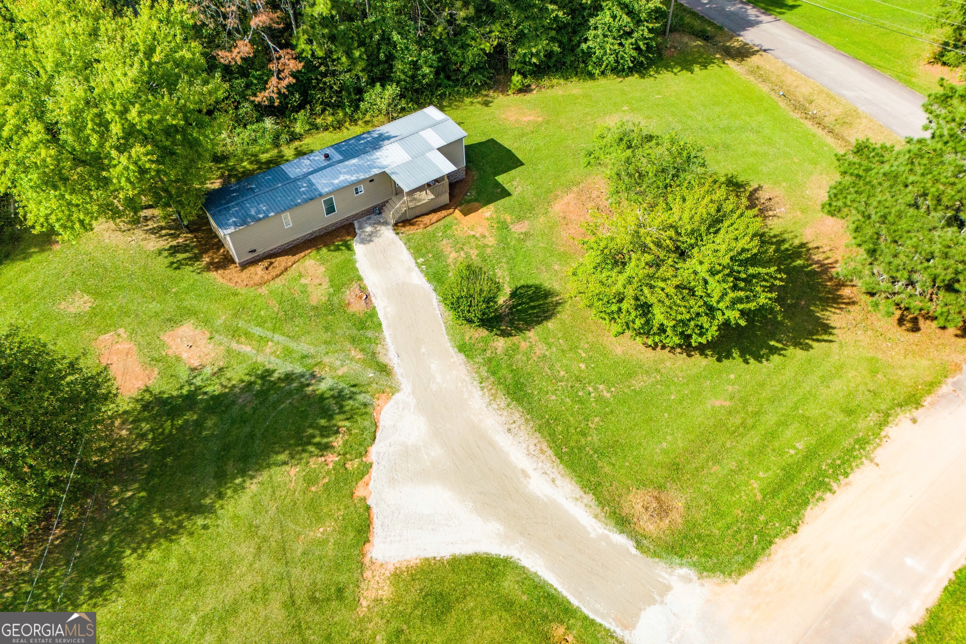 Twin Oak Dr, Carrollton, GA 30117