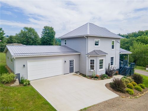 208 Maple St, Baltic, OH, 43804-9730 | Card Image