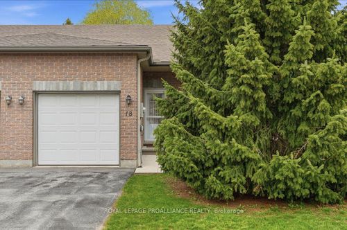 18-1 Rosemary Court, Prince Edward County, ON, K0K2T0 | Card Image