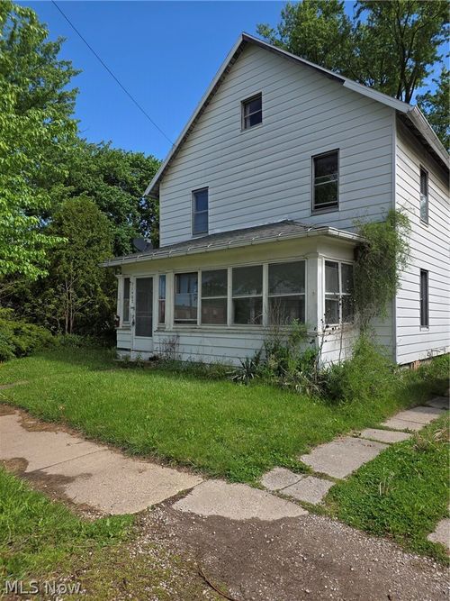 1407 Cottage St, Ashland, OH, 44805-1224 | Card Image