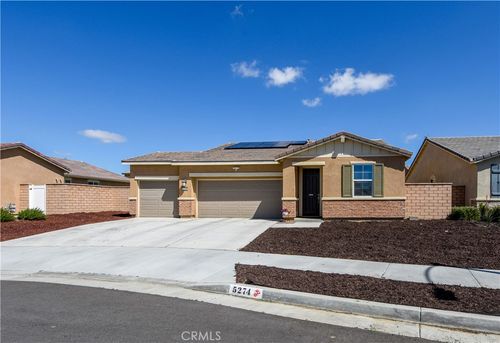 5274 Saloon, Hemet, CA, 92545 | Card Image