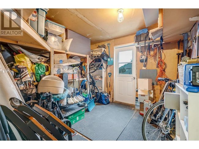 12018 Trayler Pl, House other with 3 bedrooms, 2 bathrooms and 1 parking in Summerland BC | Image 19