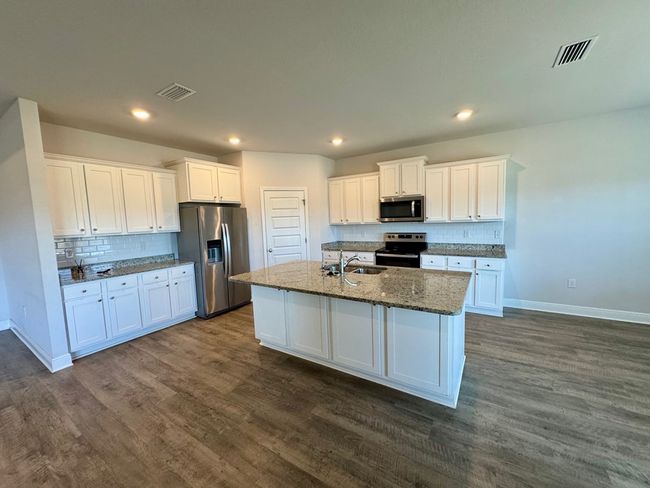 145 Sandyshore Ct, House other with 4 bedrooms, 3 bathrooms and 4 parking in Port St. Joe FL | Image 6