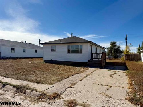 220 Buffalo St, Kimball, NE, 69145-2007 | Card Image