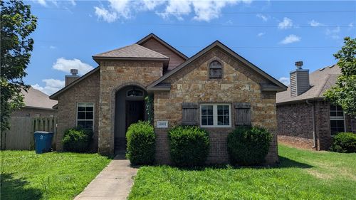 4001 Sw Capstone Ave, Bentonville, AR, 72712-4652 | Card Image
