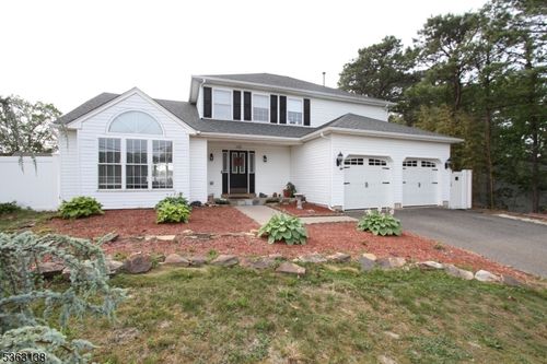 132 Sloop Rd, Stafford Twp, NJ, 08050-4835 | Card Image