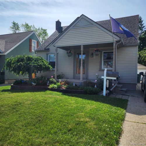 23129 Madison St, Dearborn, MI, 48124-3501 | Card Image