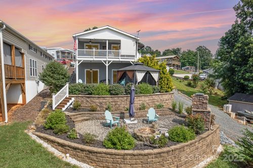 132 Eagle Dr, New London, NC, 28127 | Card Image