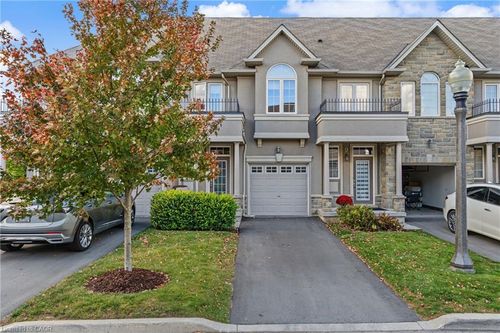 8-370 Stonehenge Dr, Ancaster, ON, L9K0H9 | Card Image