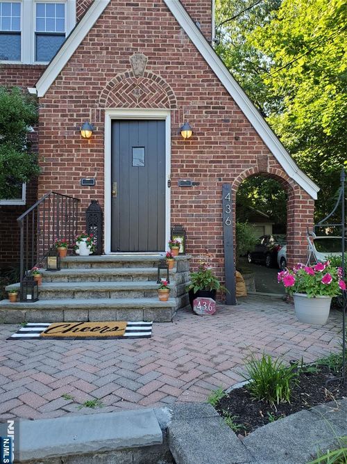 436 Hill St, Maywood, NJ, 07607-1222 | Card Image