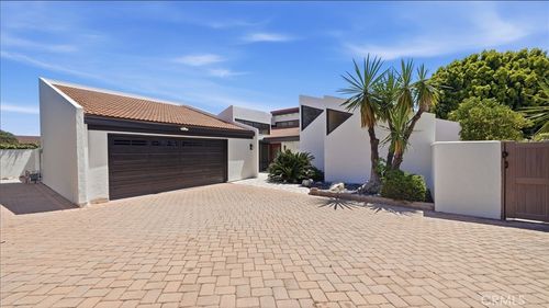 3433 Newridge Dr, Rancho Palos Verdes, CA, 90275-6300 | Card Image